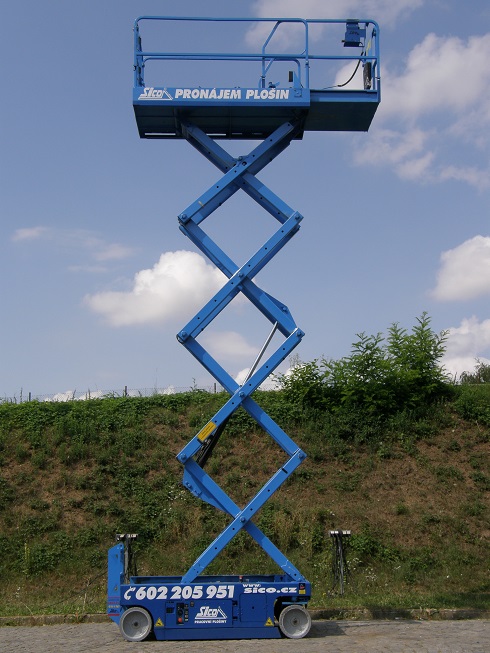 Akumulátorová nůžková pracovní plošina GS 10