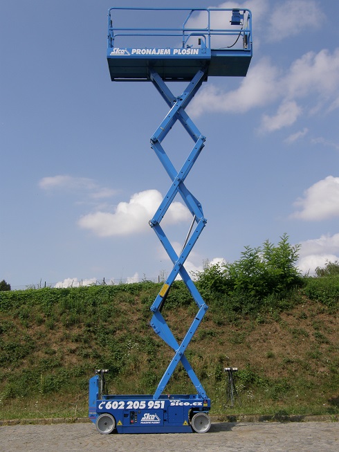 Akumulátorová nůžková pracovní plošina GS 10