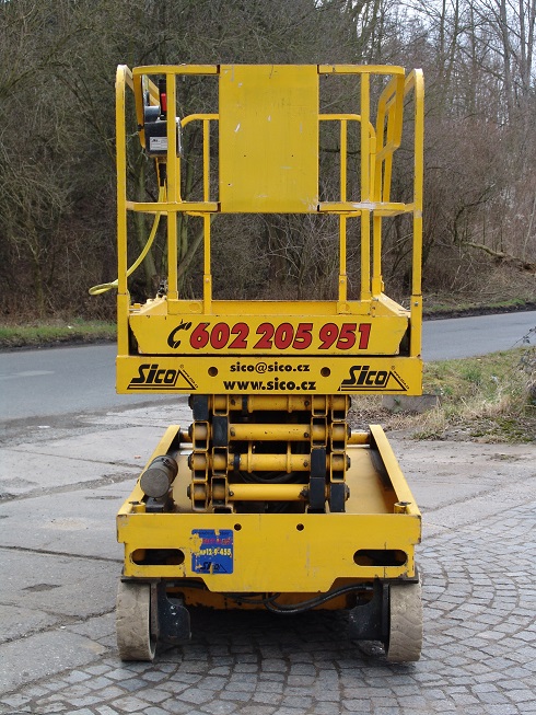 COMPACT 12 (CE 109455)