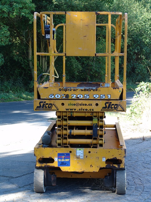 COMPACT 12 (CE 118907)