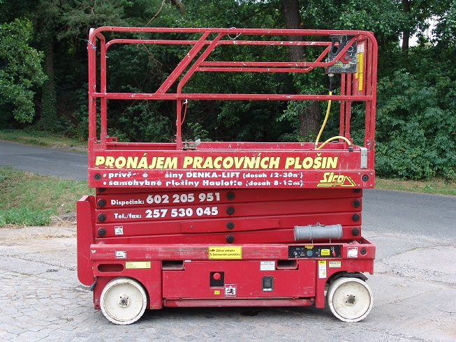 COMPACT 12 (CE 128139)