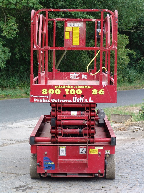 c12_38_2COMPACT 12 (CE 128139)