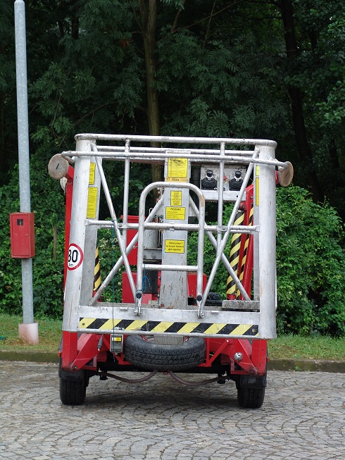 DK 16 (UJ1D7M212DK12091)